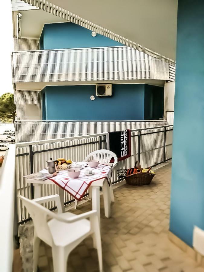 Condominio Moschettieri บิบิโอเน ภายนอก รูปภาพ